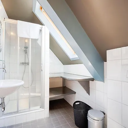 Atmospheric In On A Golf Course Holiday home *